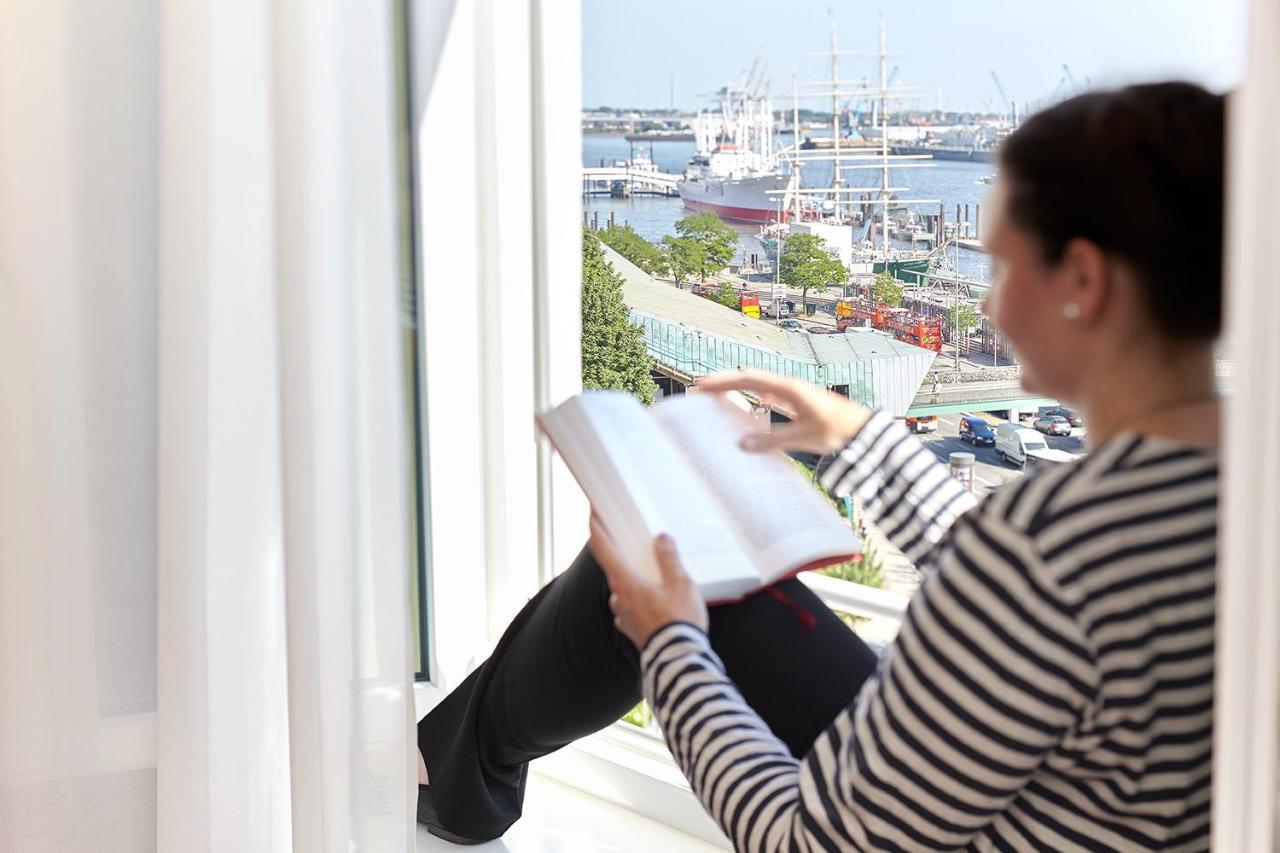 Commander Harbour View Double Room